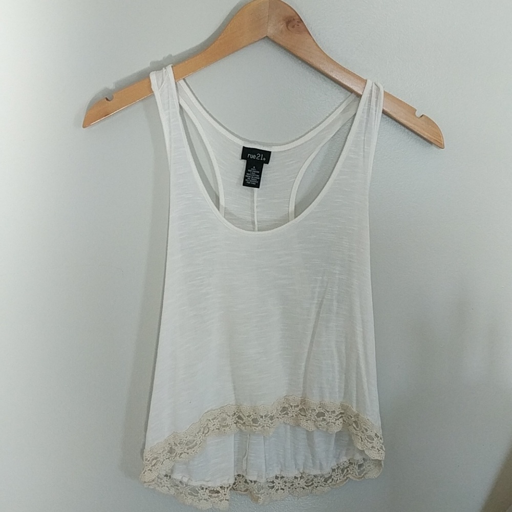 Rue 21 crop top